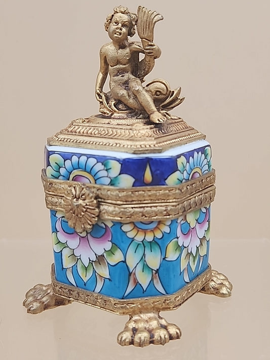 LIMOGES Peint A La Main #2559 Of 3400 Limited Edition Gilt Bronze Trinket Box