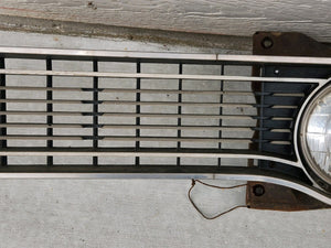 1970 DODGE POLARA Drivers Side Front Grill With Headlights As Is