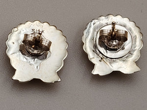 14 Kt Yellow Gold Scallop Sea Shell Earrings 3.75 Grams Total Weight