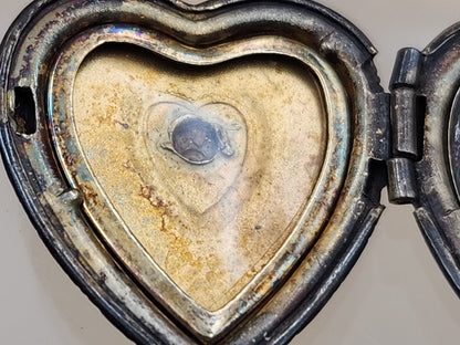 L.S. AND COMPANY Diamond/Sterling Silver/ Antique WWII Sweetheart Locket
