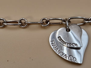 TIFFANY AND CO. 925 Silver Dbl. Dangle Heart 8" Open Link Charm Bracelet