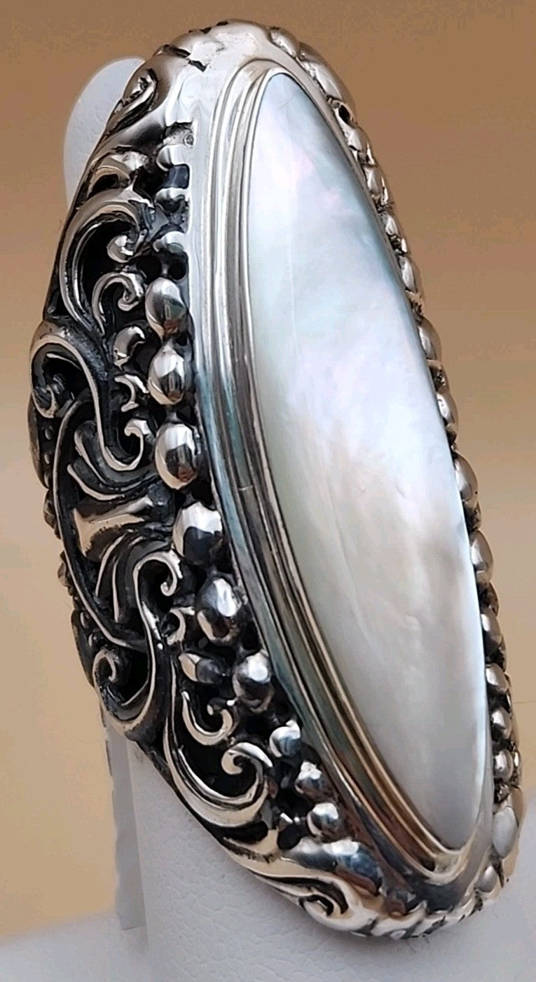 SAMUEL B. Mother Of Pearl/ Sterling Silver Filagree Finger Ring Size 6