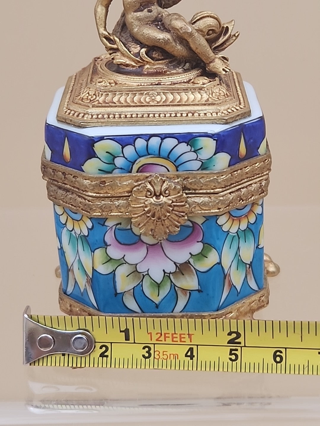 LIMOGES Peint A La Main #2559 Of 3400 Limited Edition Gilt Bronze Trinket Box