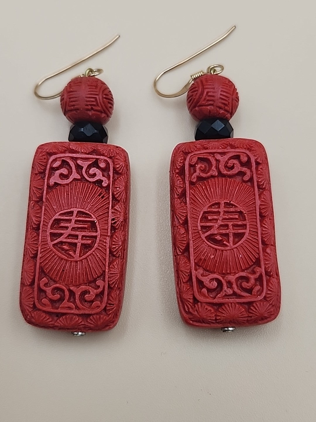 AMBER FOREVER  Carved Cinnbar Tablet/Blk Jade & Onyx /14KGF Beaded Necklace Set