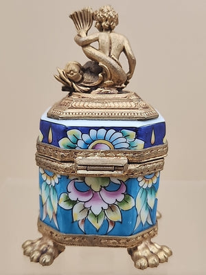 LIMOGES Peint A La Main #2559 Of 3400 Limited Edition Gilt Bronze Trinket Box