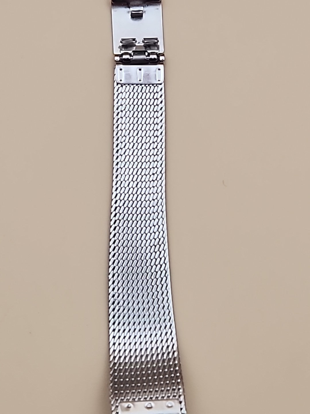 ANNE KLEIN II Vintage Interchangeable Bezel Womens Silver Tone Watch NEW BATTERY