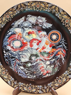 ON COLD WINTERY NITE22k Embellished Rim/Tale Of The Father Frost Porcelain Plate
