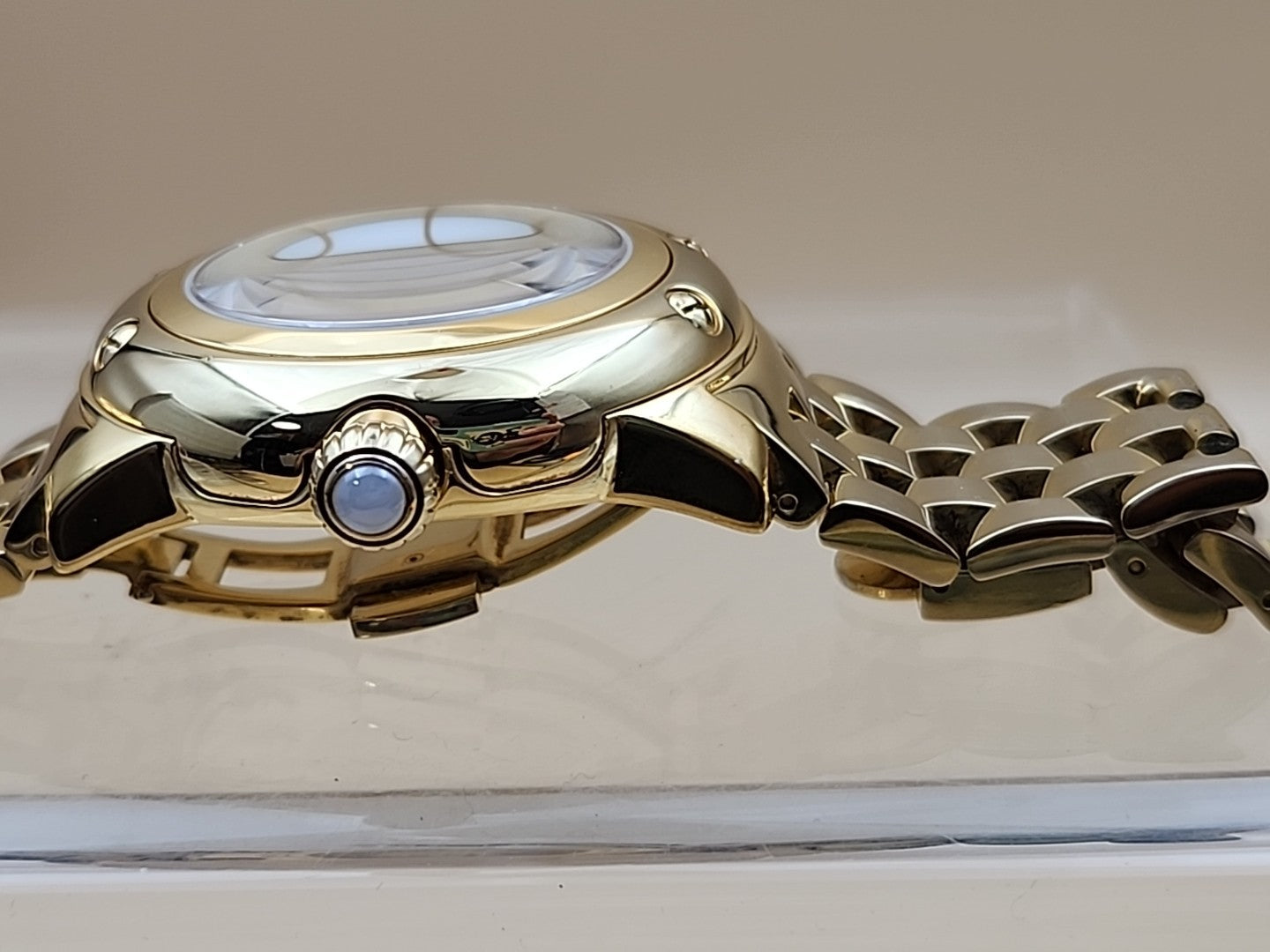 GLAM ROCK Miami Quartz Gold Tone/Crystal Indices/Glowing Hands Watch NEW BATTERY