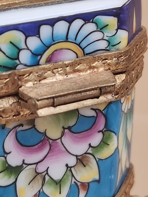 LIMOGES Peint A La Main #2559 Of 3400 Limited Edition Gilt Bronze Trinket Box