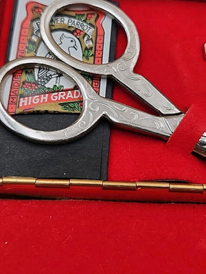 Antique Gold N Craft Gold/Silver Tone Sewing Kit With Decorative Scissors On Lid